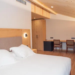 https://hotel-restaurant-castellarnau.catalonia-hotels.com