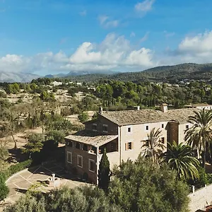 https://fincahotel-can-estades.balearic-islands.net