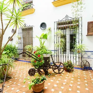 https://hostal-ciudad-de-trigueros.es-andalucia.com